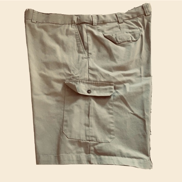 George Foreman Comfort Zone Cargo Shorts Men Size 46 Waist Relaxed - Picture 4 of 6